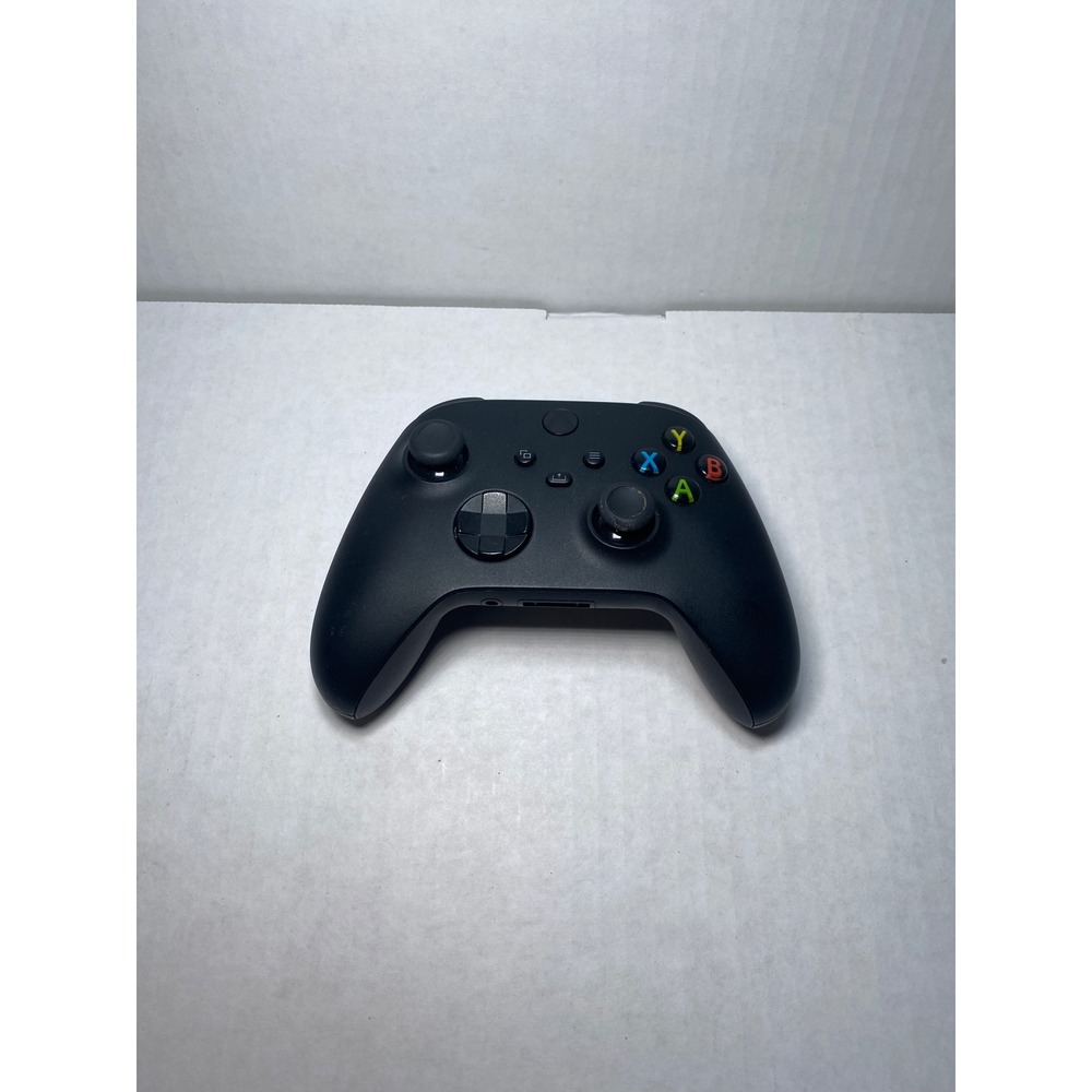 Microsoft Xbox Wireless Controller Carbon Black Model 1914 for Series X S One
